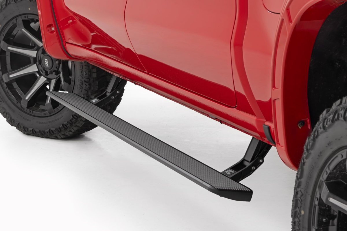 Chevy Silverado 2500 HD Power Running Boards - Rough Country - HT-Series - '20-'26